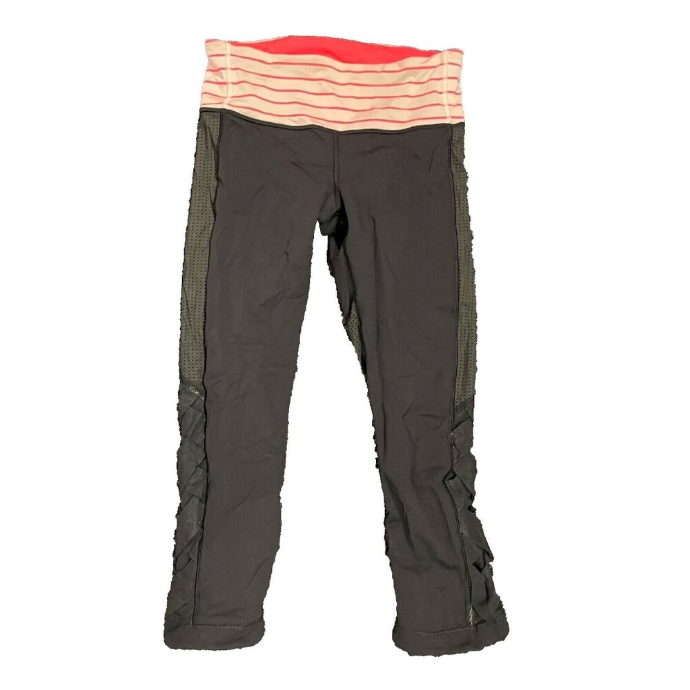 Lululemon Womens Leggings cropped leggings yoga pants Size 6 please read- W